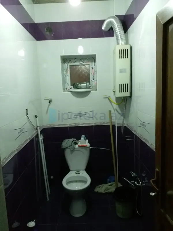 Satılır 7 otaqlı həyət evi 400 m²