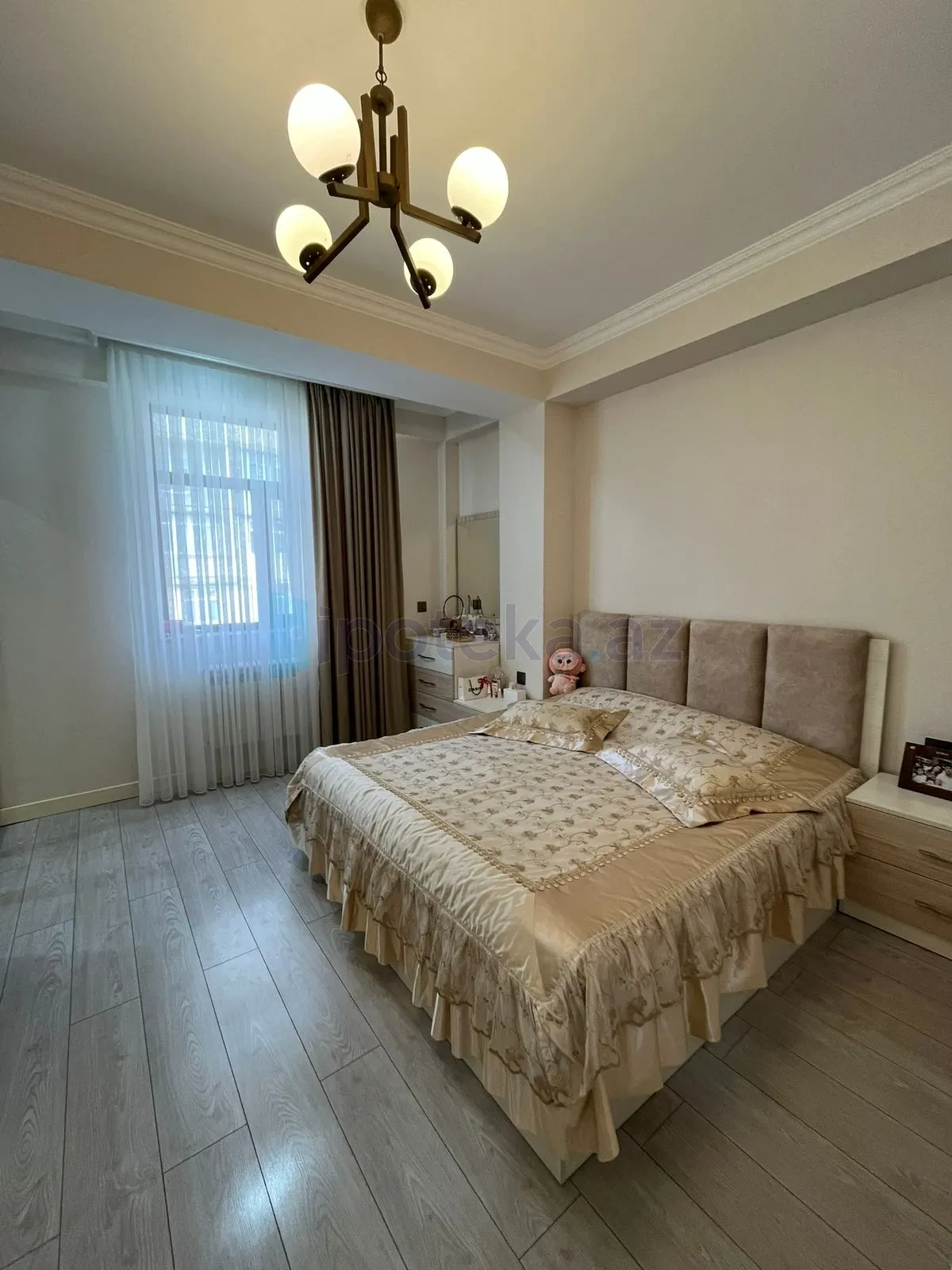 Satılır 3 otaqlı yeni tikili 98 m²