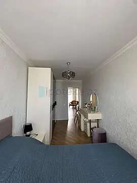 Satılır 2 otaqlı köhnə tikili 50 m²