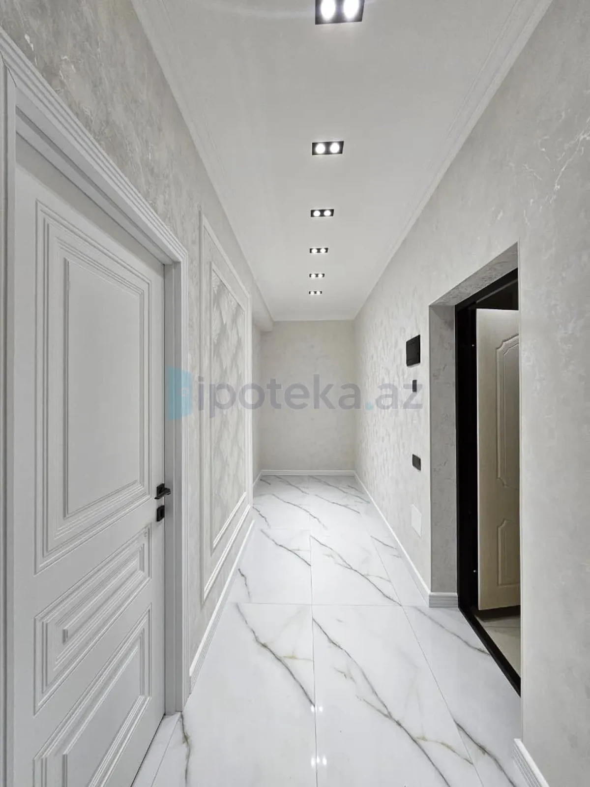 Satılır 3 otaqlı yeni tikili 82 m²
