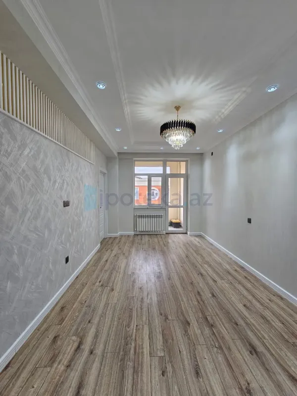 Satılır 3 otaqlı yeni tikili 82 m²