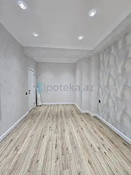 Satılır 3 otaqlı yeni tikili 82 m²