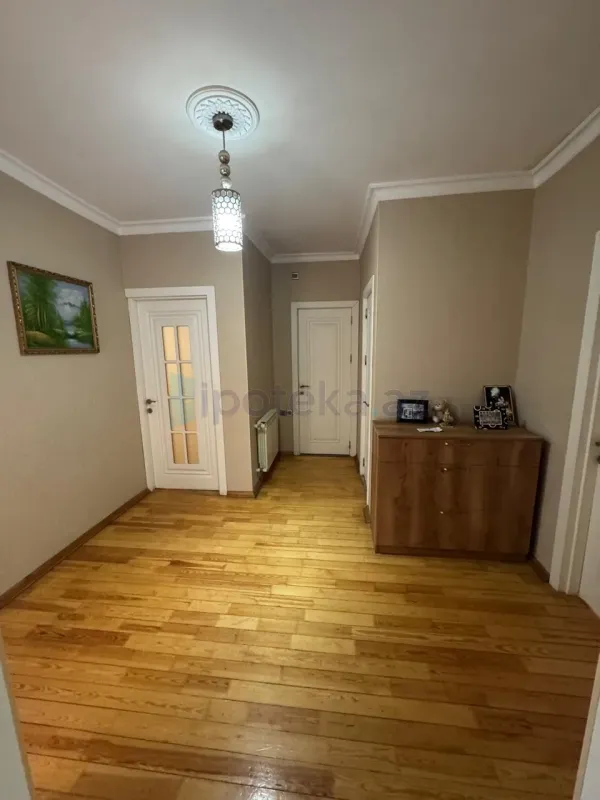 Satılır 3 otaqlı yeni tikili 100 m²