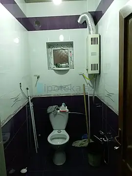 Satılır 4 otaqlı həyət evi 400 m²