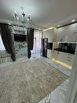 Satılır 5 otaqlı yeni tikili 147 m²