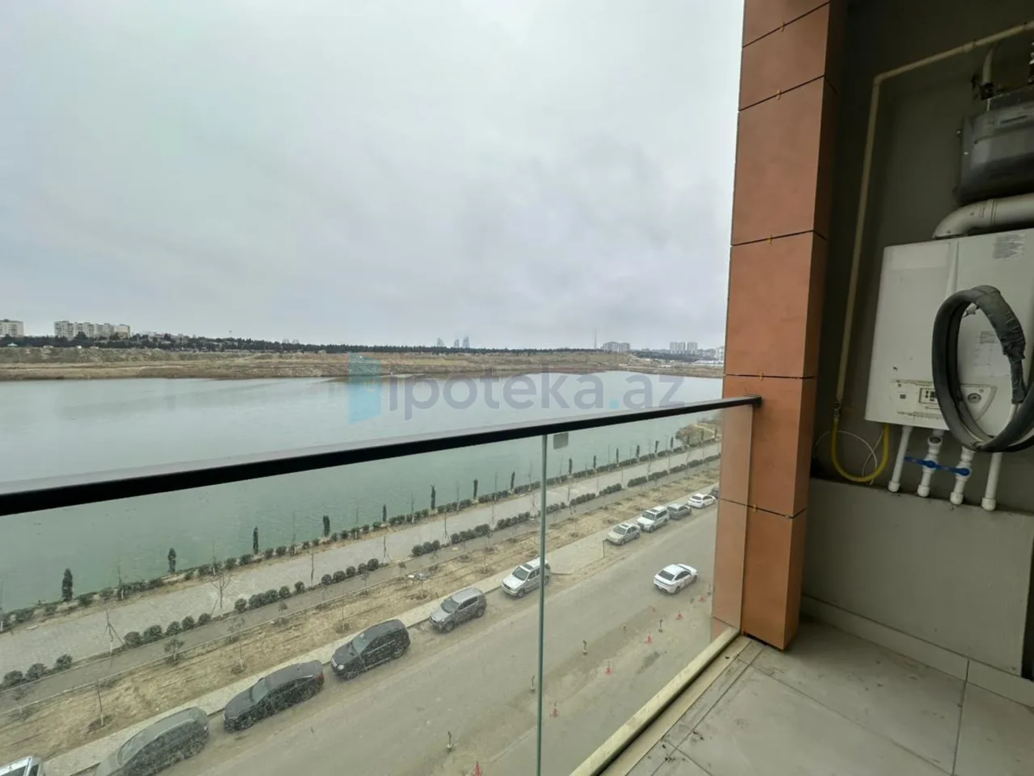 Satılır 4 otaqlı yeni tikili 120 m²
