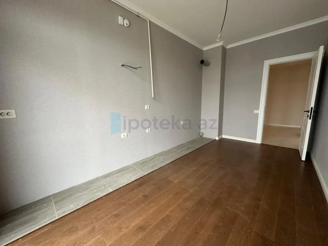 Satılır 4 otaqlı yeni tikili 120 m²