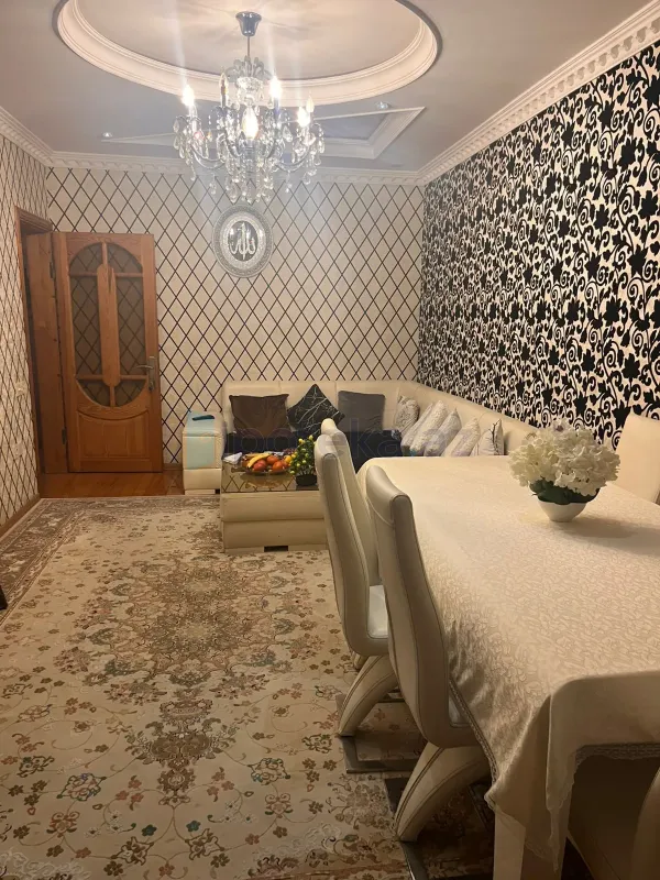 Satılır 3 otaqlı köhnə tikili 80 m²
