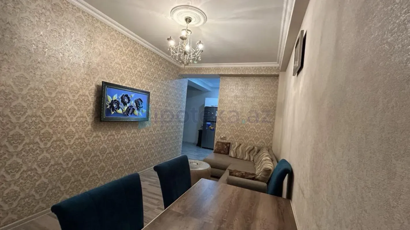 Satılır 3 otaqlı yeni tikili 75 m²
