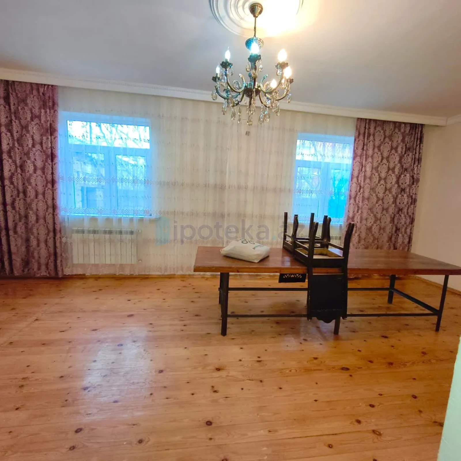 Satılır 5 otaqlı həyət evi 127 m²