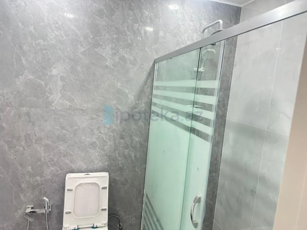 Satılır 2 otaqlı yeni tikili 62 m²