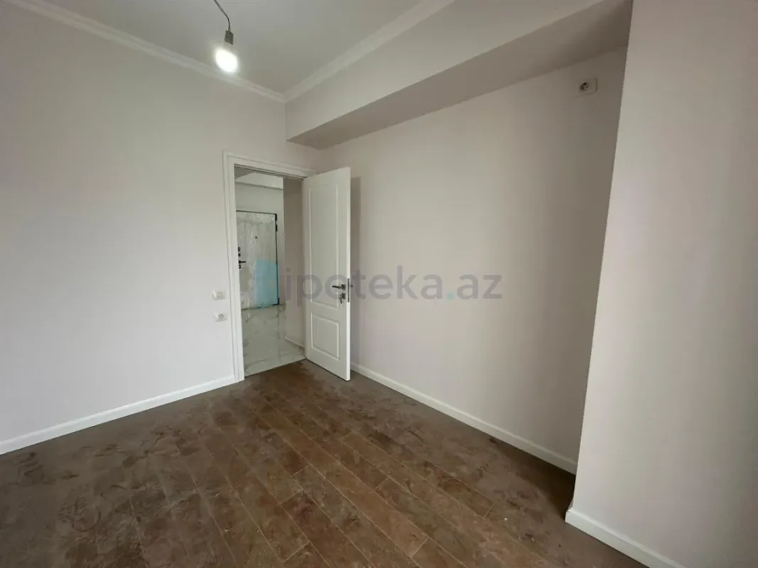 Satılır 3 otaqlı yeni tikili 82.03 m²