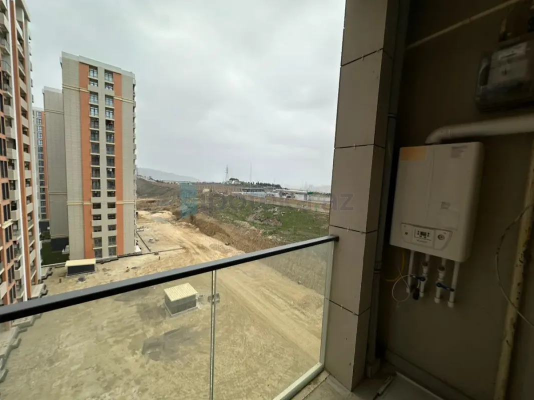 Satılır 3 otaqlı yeni tikili 82.03 m²