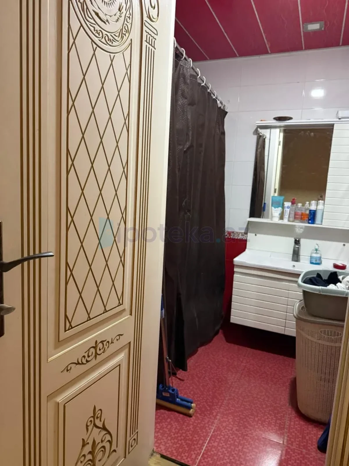 Satılır 3 otaqlı yeni tikili 85 m²