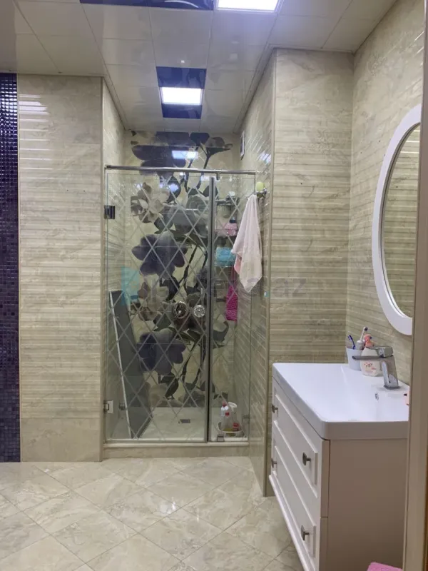 Satılır 3 otaqlı yeni tikili 113 m²