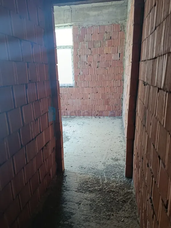 Satılır 2 otaqlı yeni tikili 60 m²