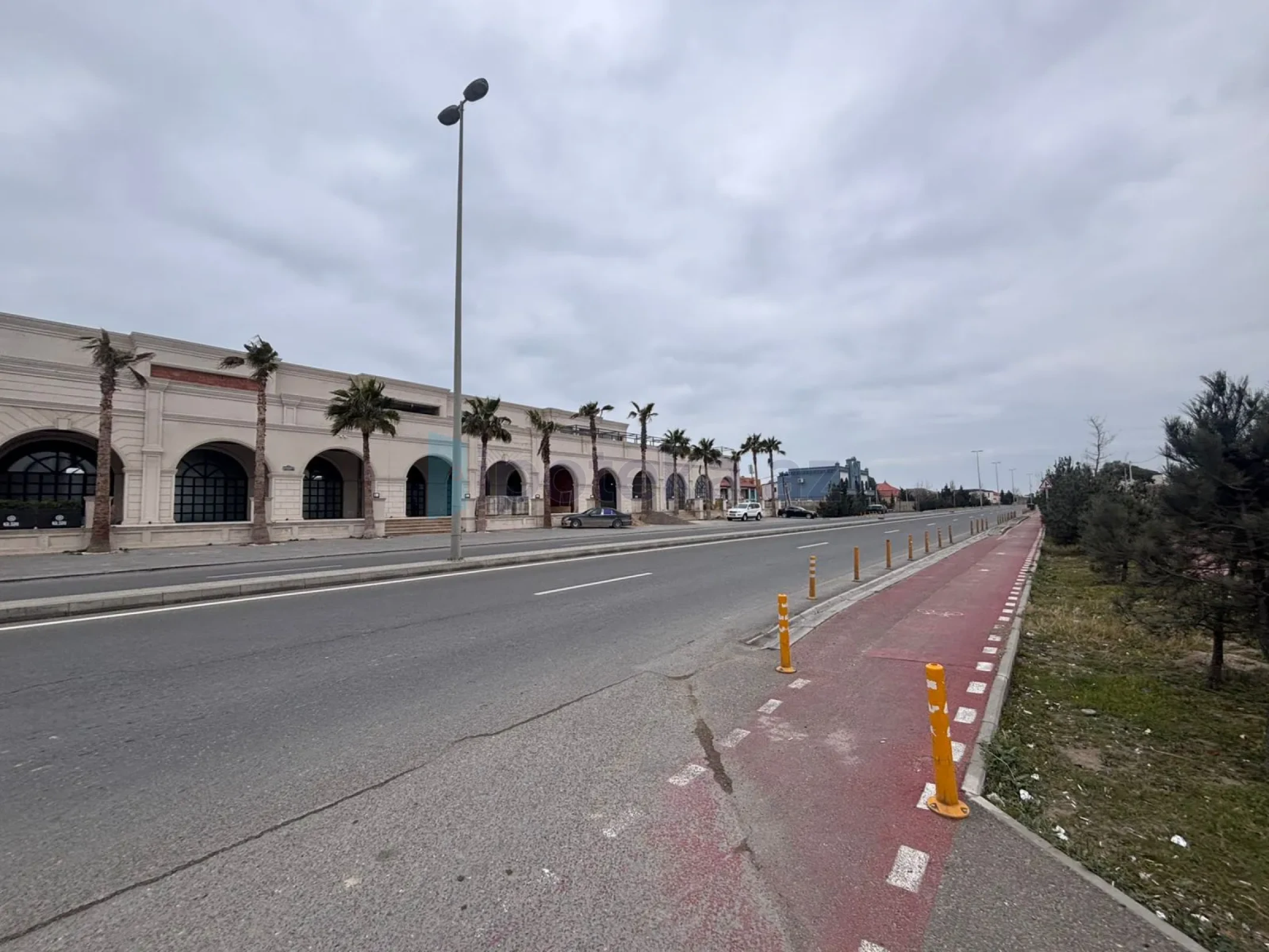 Satılır torpaq sahəsi 4 m²