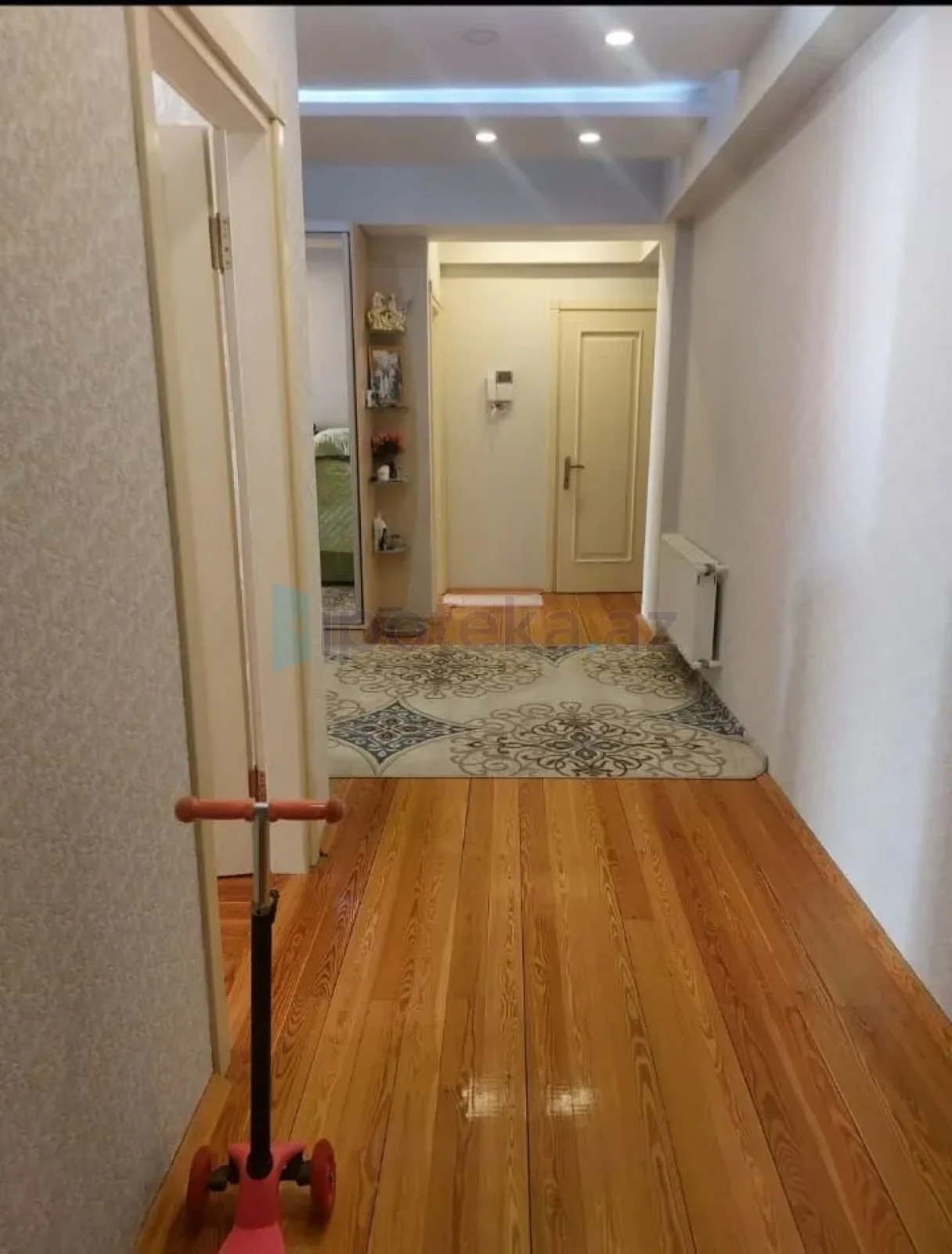 Satılır 3 otaqlı yeni tikili 86 m²