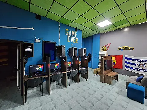 Satılır 1 otaqlı obyekt 60 m²