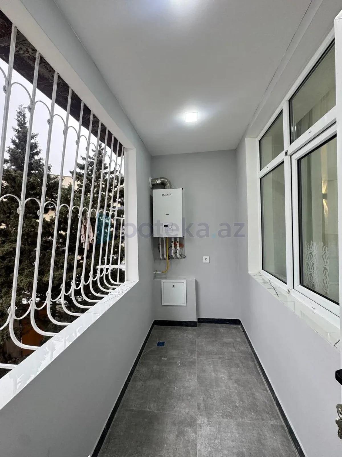 Satılır 2 otaqlı köhnə tikili 60 m²