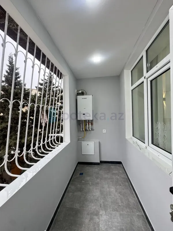 Satılır 2 otaqlı köhnə tikili 60 m²