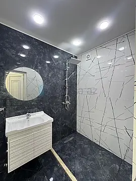 Satılır 2 otaqlı köhnə tikili 60 m²