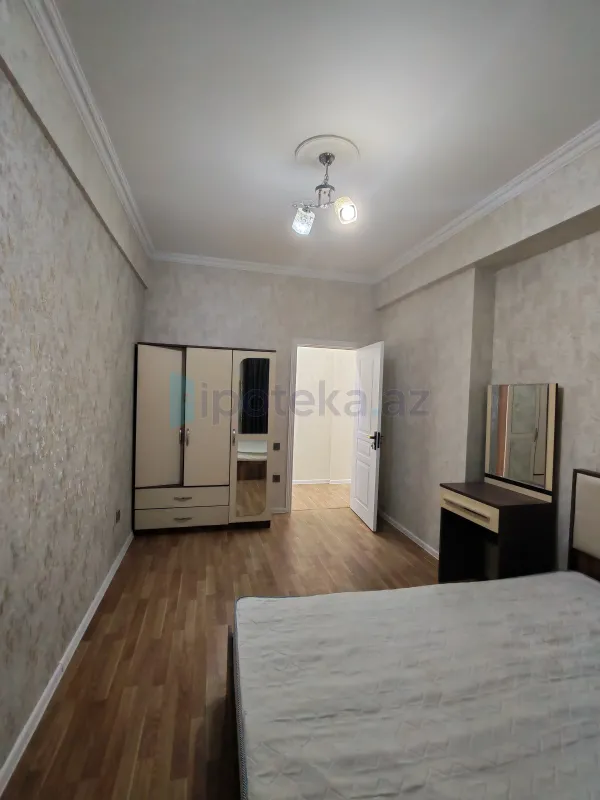 Satılır 2 otaqlı yeni tikili 64 m²