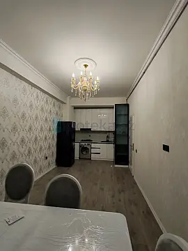 Satılır 2 otaqlı yeni tikili 45 m²