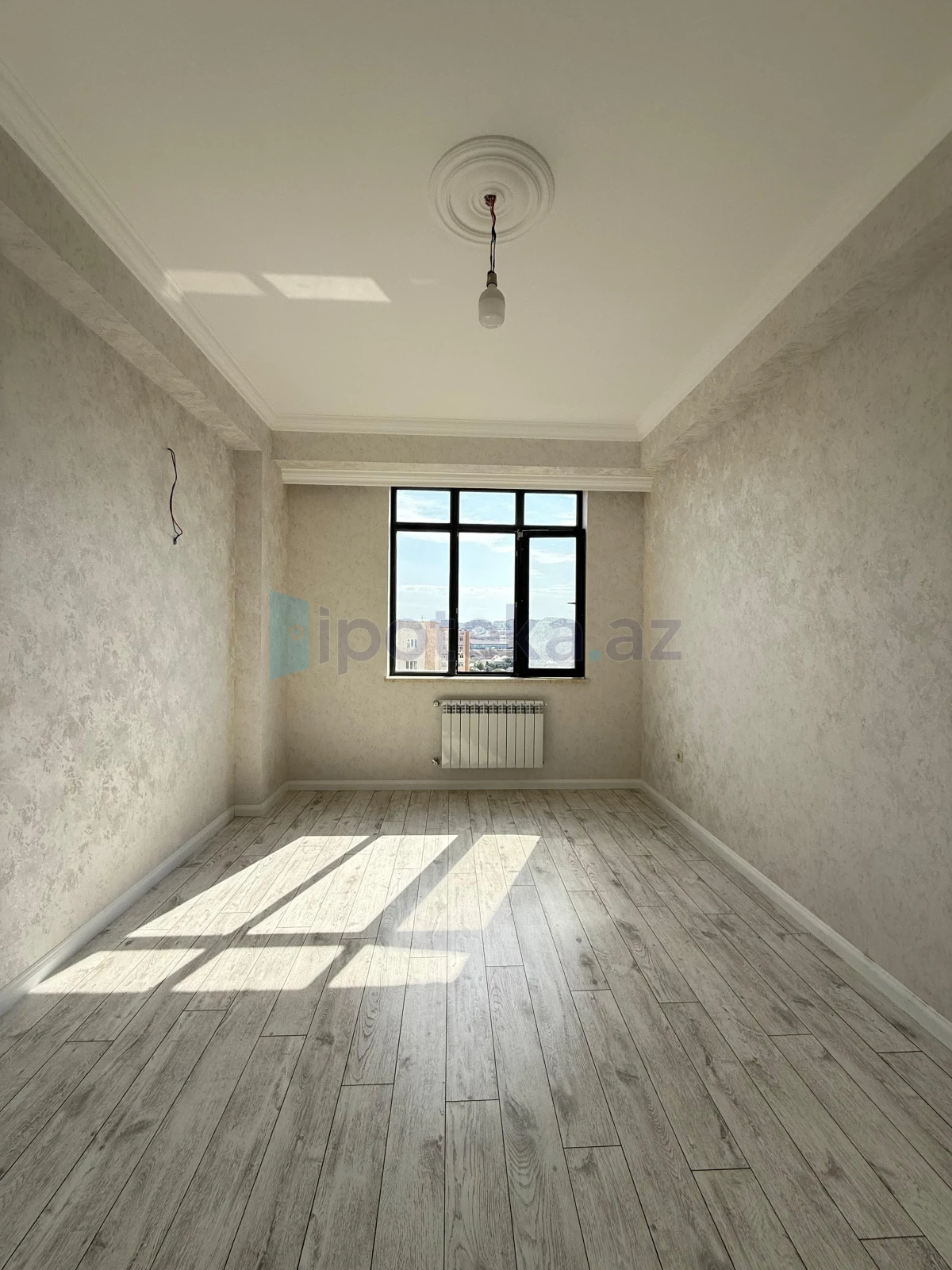 Satılır 2 otaqlı yeni tikili 67 m²