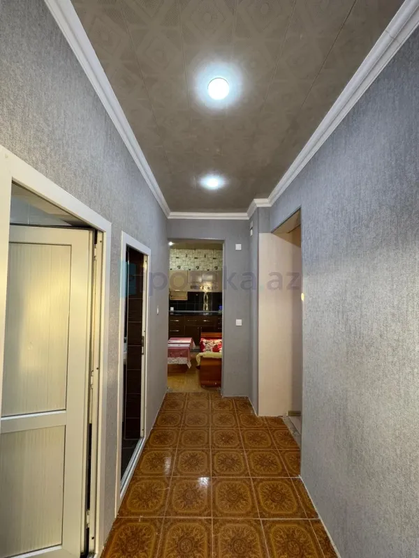 Satılır 4 otaqlı həyət evi 100 m²