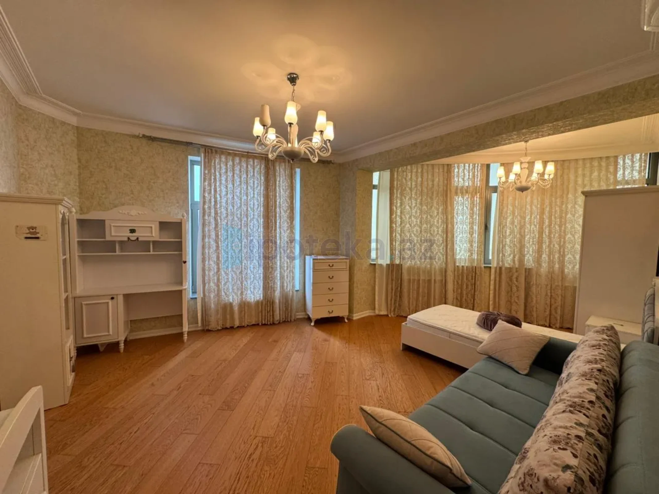 Satılır 3 otaqlı yeni tikili 171 m²