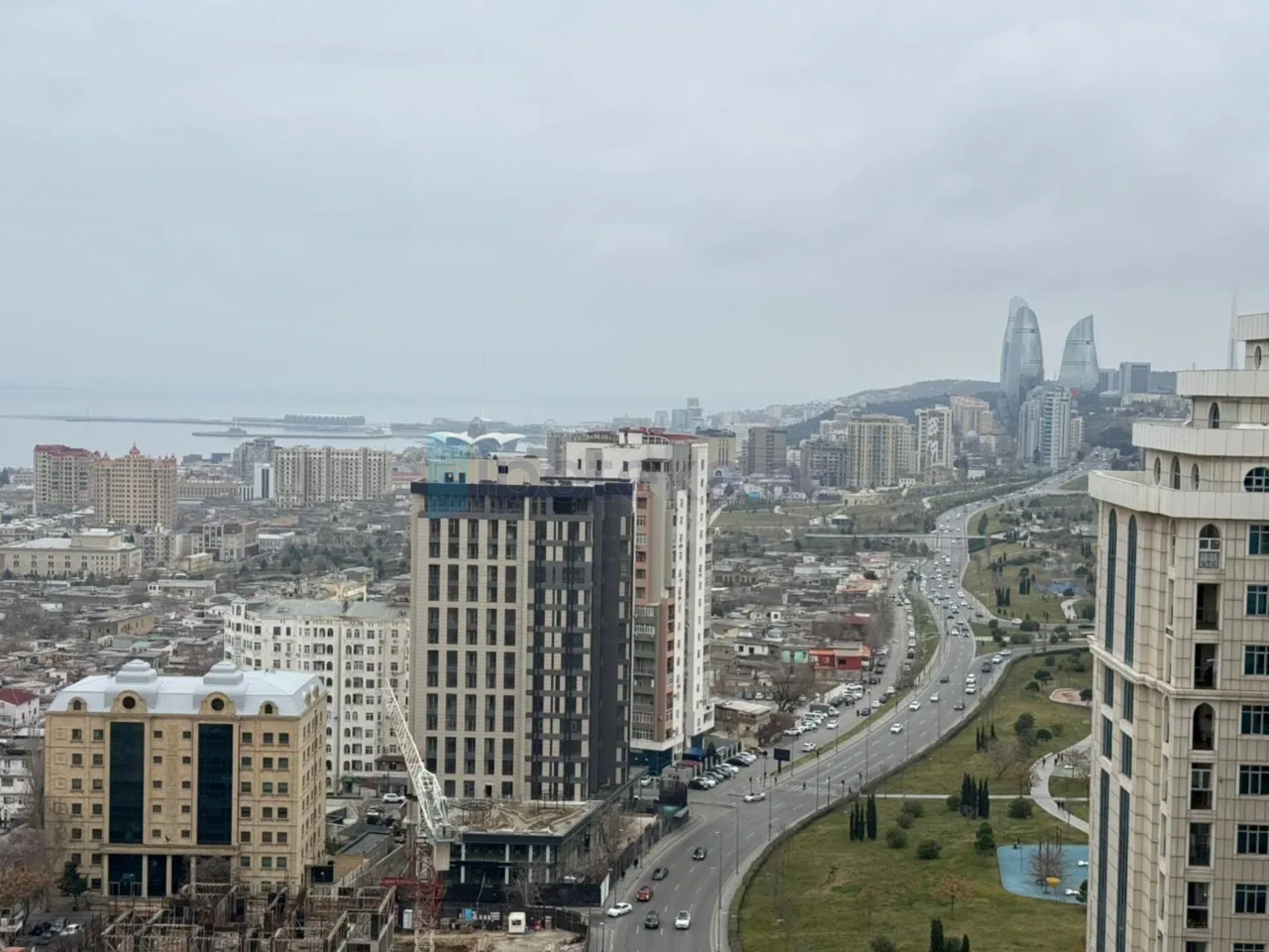 Satılır 3 otaqlı yeni tikili 171 m²