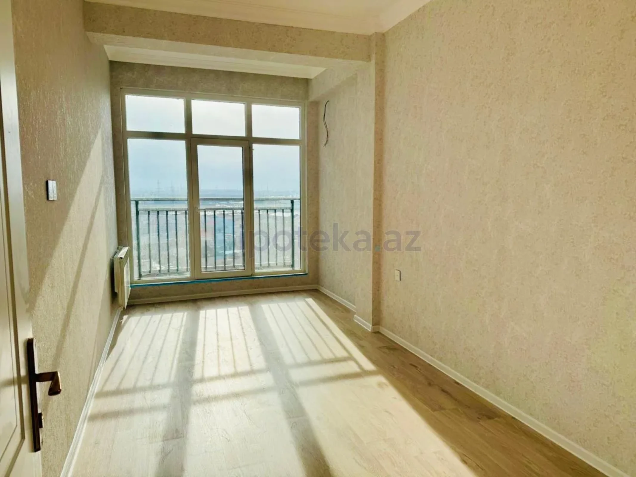 Satılır 3 otaqlı yeni tikili 91.7 m²