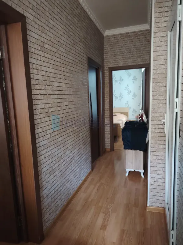 Satılır 4 otaqlı həyət evi 100 m²