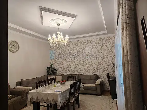 Satılır 4 otaqlı həyət evi 100 m² — Xırdalan 4 otaq 100.00 m²