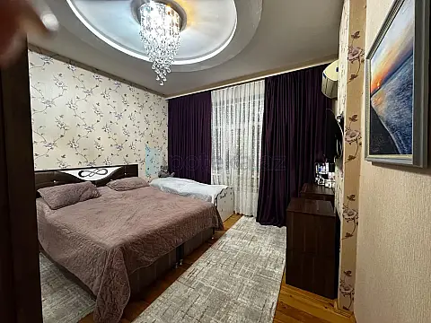 Satılır 2 otaqlı yeni tikili 78 m²
