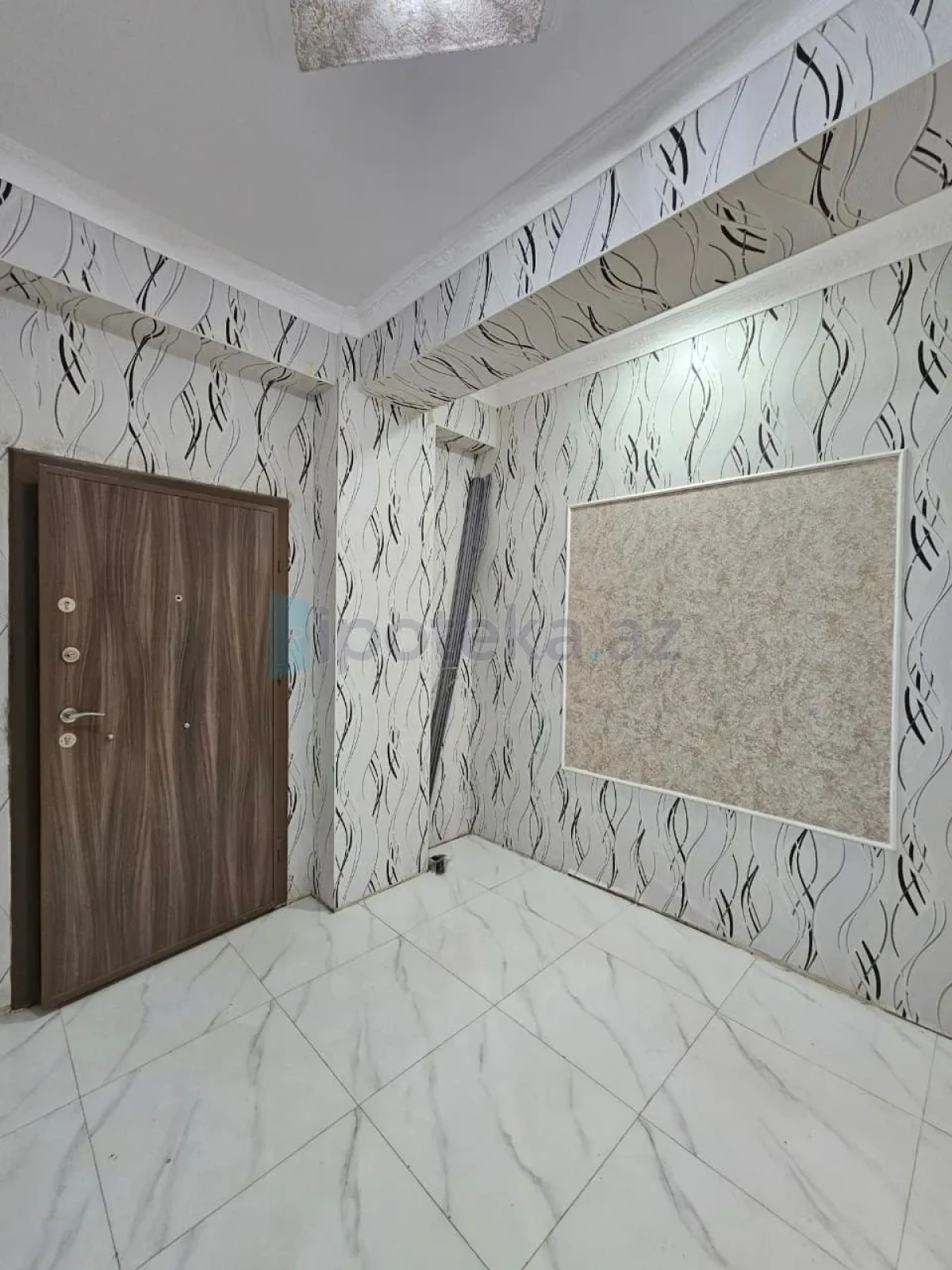 Satılır 3 otaqlı yeni tikili 70 m²
