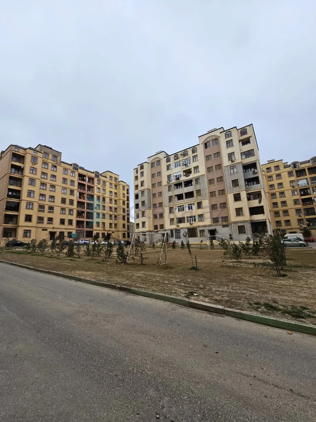 Satılır 3 otaqlı yeni tikili 70 m²