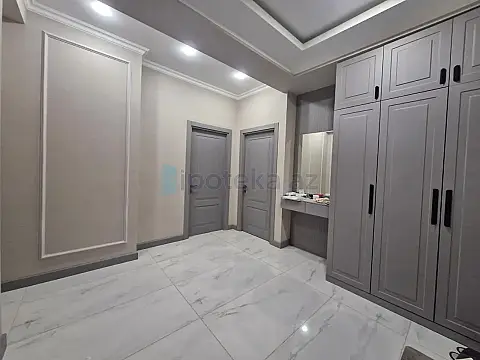 Satılır 2 otaqlı yeni tikili 65 m²