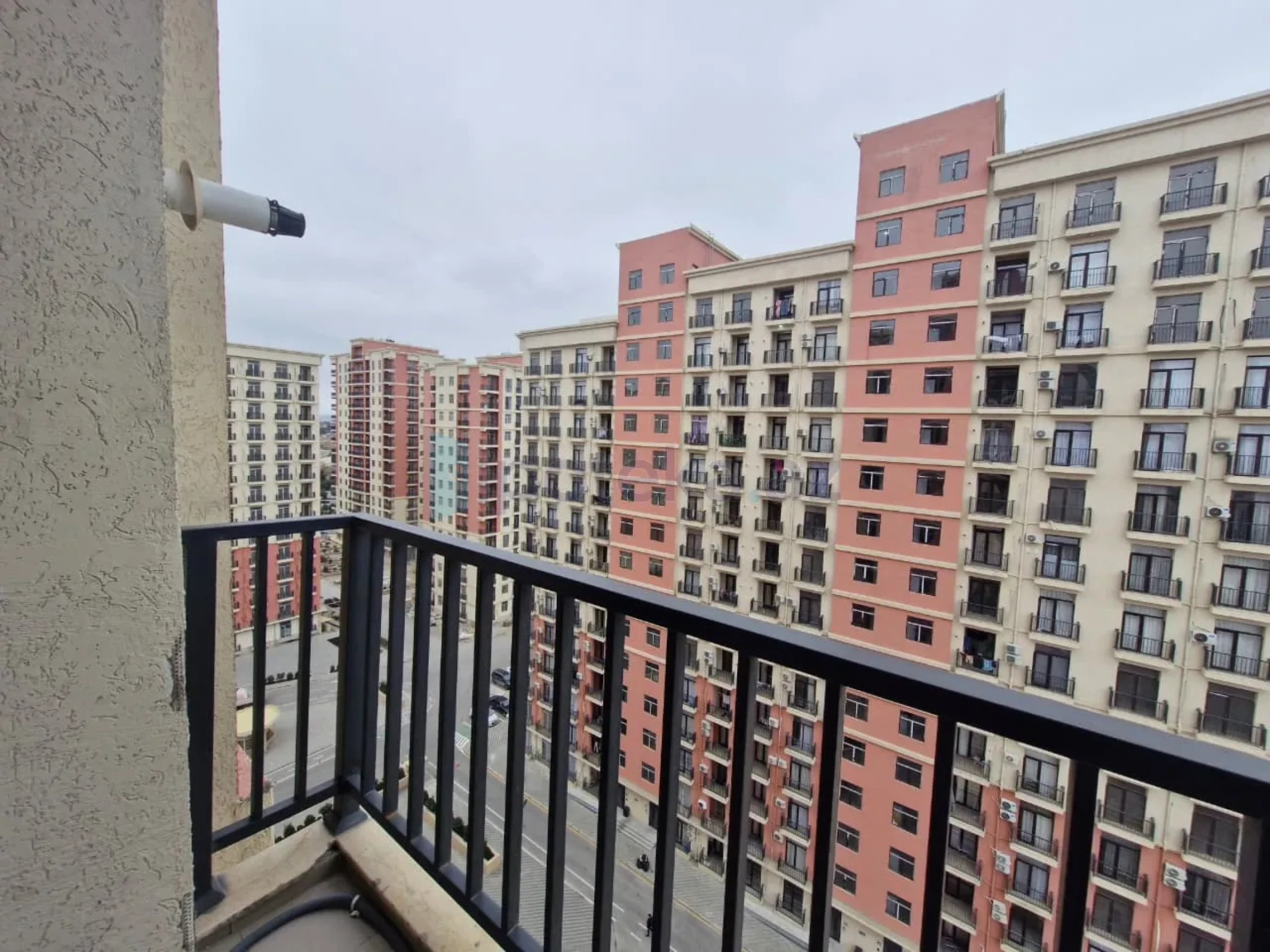 Satılır 2 otaqlı yeni tikili 65 m²