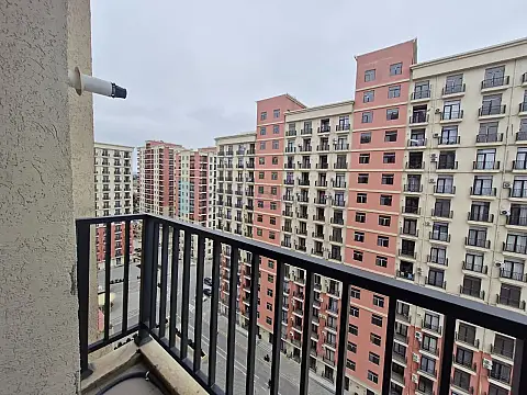 Satılır 2 otaqlı yeni tikili 65 m²