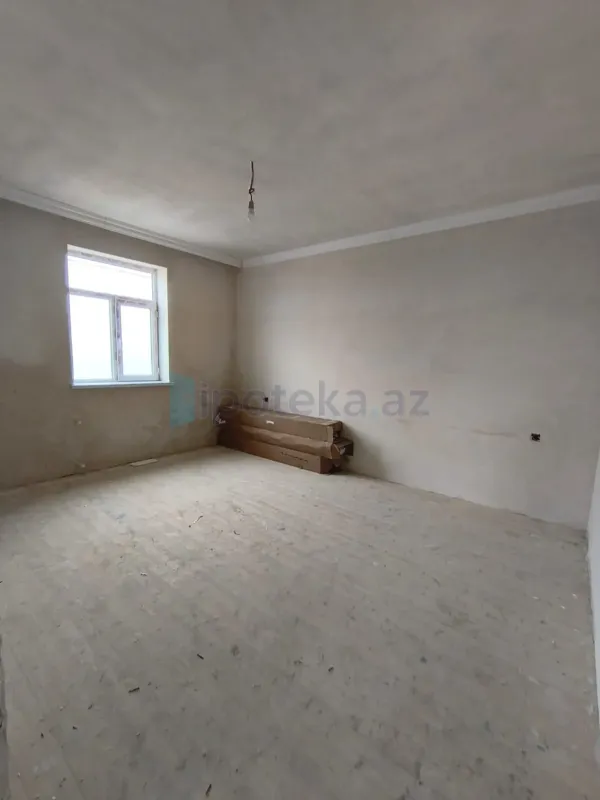 Satılır 3 otaqlı həyət evi 100 m²