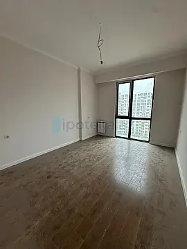 Satılır 3 otaqlı yeni tikili 82.03 m²