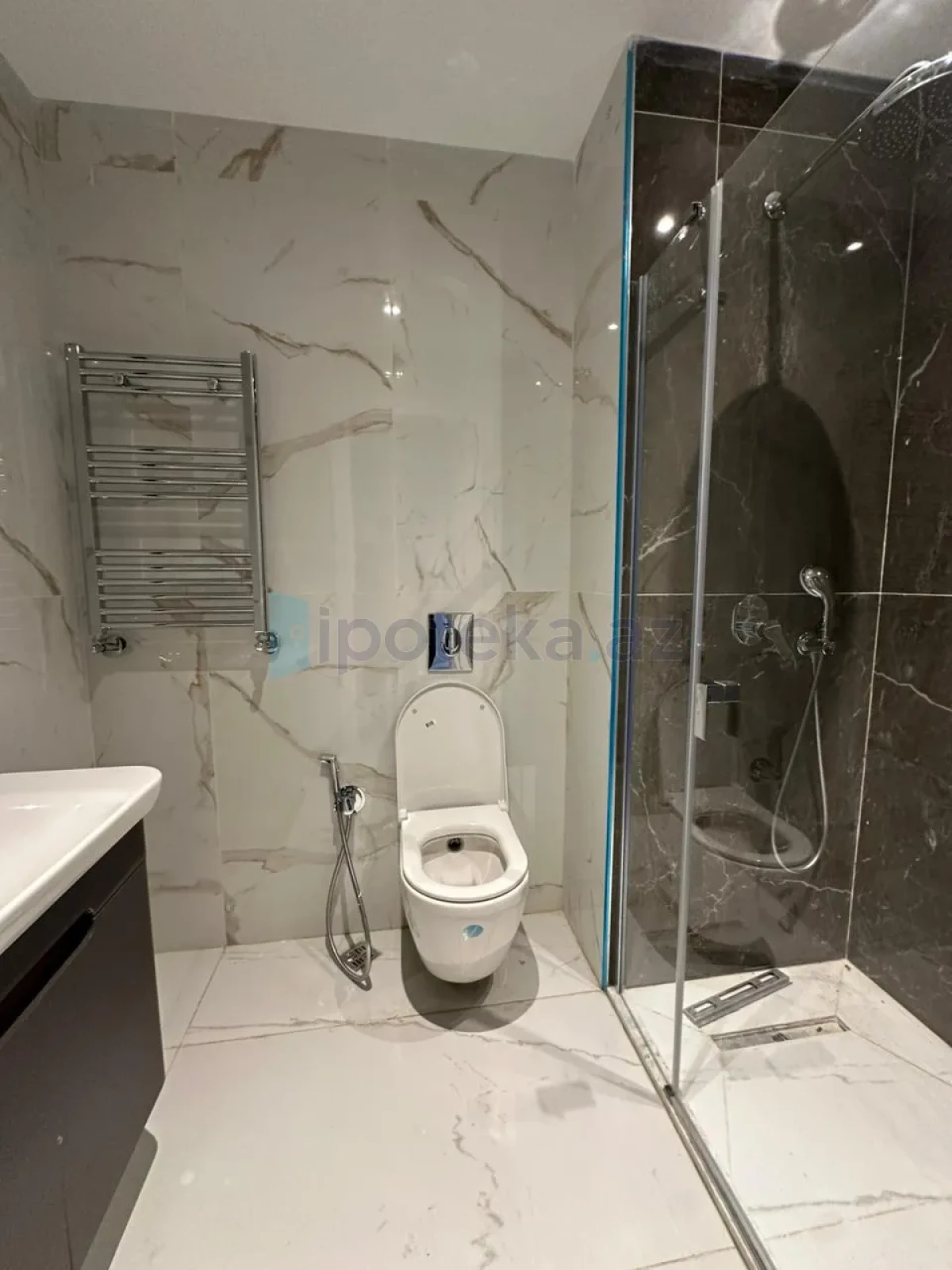 Satılır 4 otaqlı yeni tikili 120.47 m²