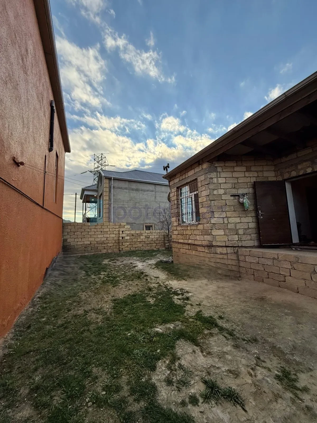 Satılır 3 otaqlı həyət evi 80 m²