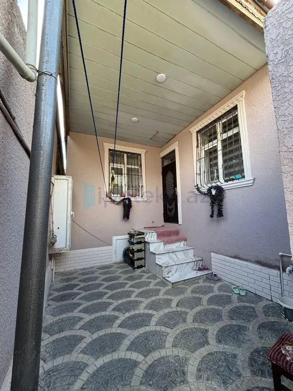 Satılır 2 otaqlı yeni tikili 60 m²