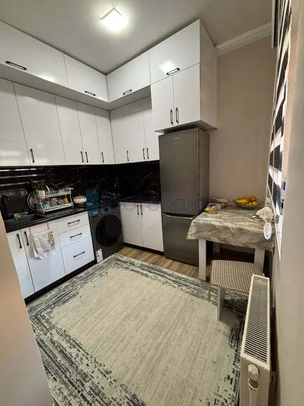 Satılır 2 otaqlı yeni tikili 60 m²