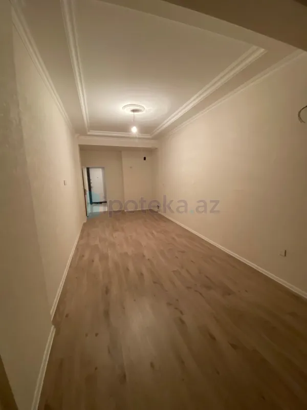 Satılır 2 otaqlı yeni tikili 74 m²