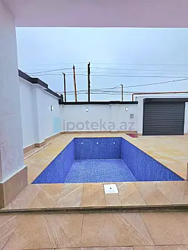 Satılır 4 otaqlı mənzil 130 m²