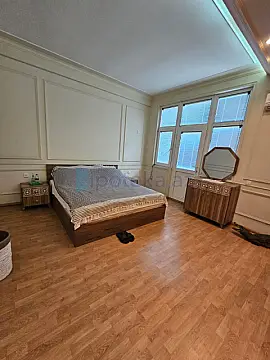 Satılır 4 otaqlı köhnə tikili 87 m²